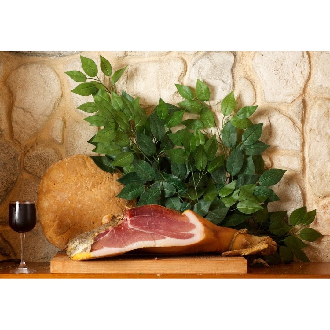 Prosciutto Crudo Intero di Norcia IGP con OSSO