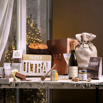 Cesto di Natale "Chalet" - 8 prodotti enogastronomici Tipici