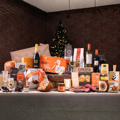 Cesto di Natale "Maestosa" - 23 prodotti enogastronomici tipici