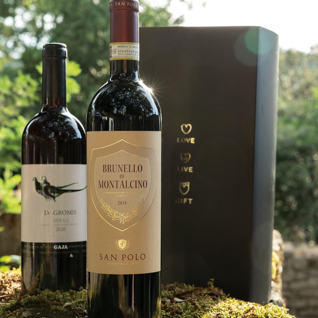 Christmas basket of "Christmas Holidays" wines - Barolo DOP and Brunello di Montalcino DOCG