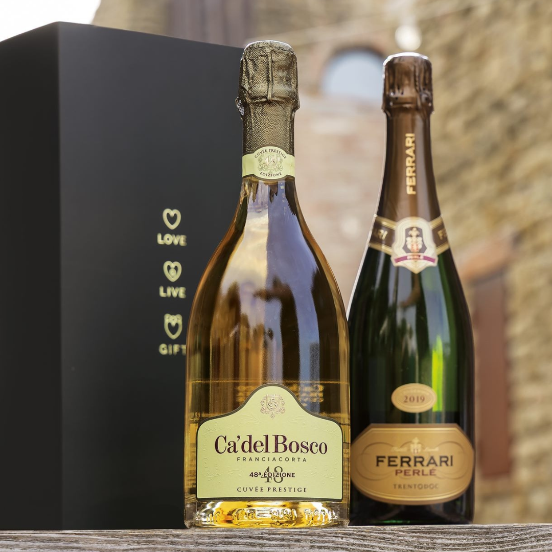 Cesto di Natale vini "Leggenda" - Trento Doc Perlé Riserva 2019 "Ferrari" 75cl e Franciacorta Cuvée Prestige Edizione 48 DOCG "Cà del Bosco"