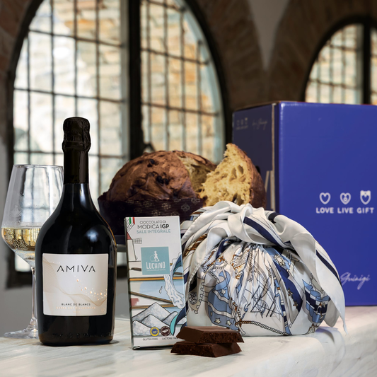 Cesto di Natale "Melodiosa" - Panettone, Spumante e Tavoletta