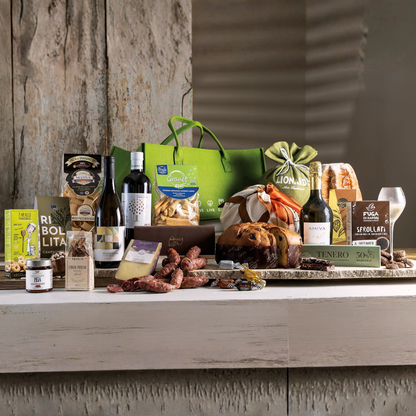Cesto di Natale "Rifugio" - 17 prodotti enogastronomici