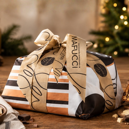 Panettone Basso ai 3 Cioccolati "Mafucci" Incartato a mano 750g