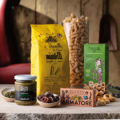 "Cima d'Oro" Christmas basket - Fusilli with turnip tops, anchovy sauce and crunchy crumbs - Recipe box