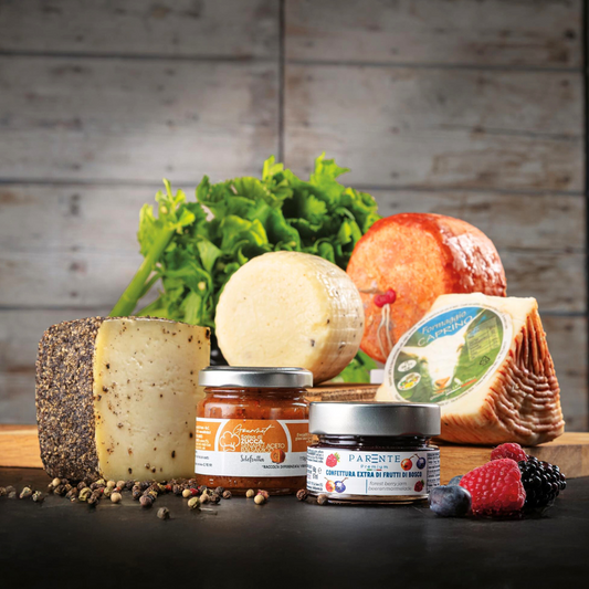 "Quattro Latti" Christmas basket - Tasting of cheeses with matching sauces