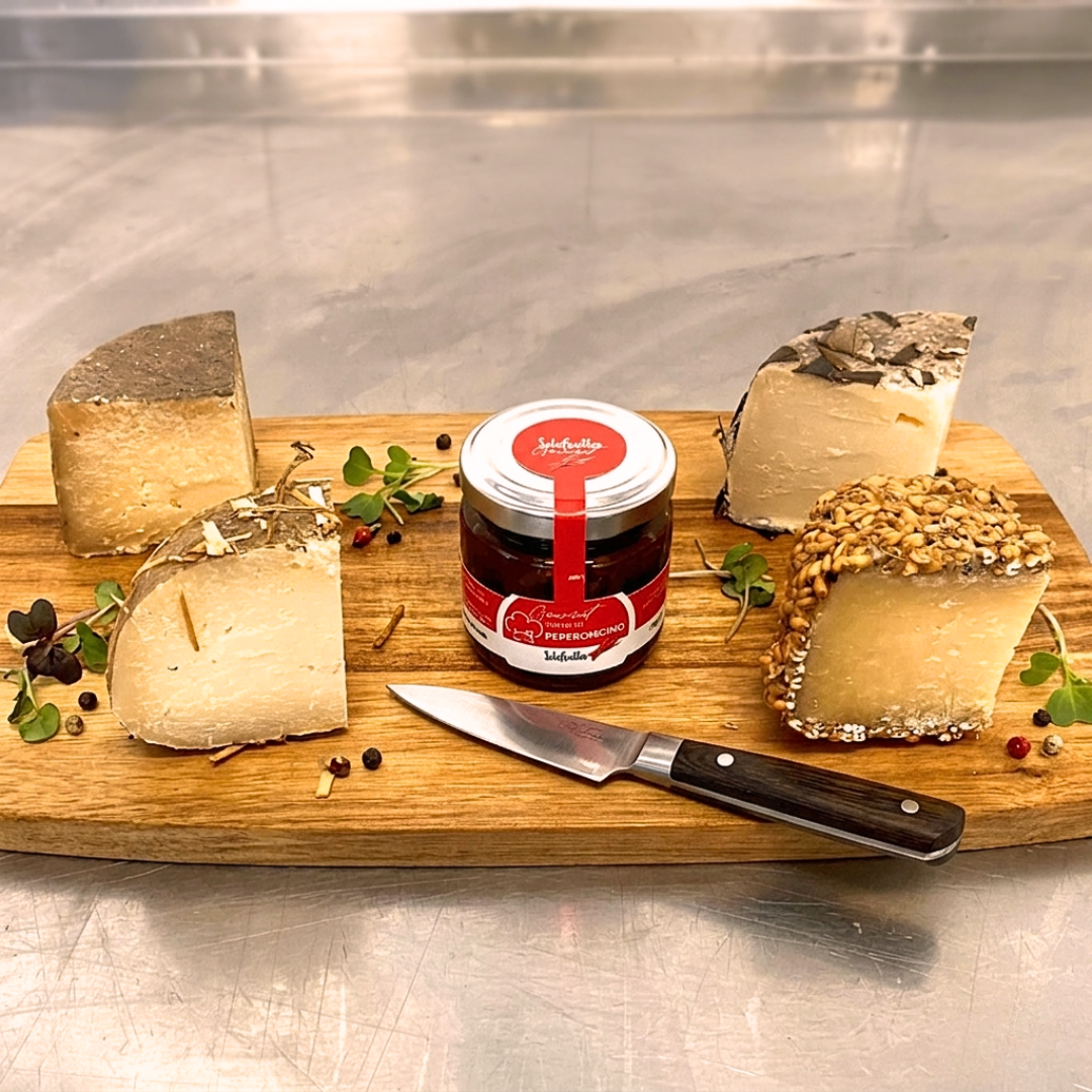 Box degustazione Pecorini Artigianali - 4 spicchi pecorini diversi e salsa abbinata