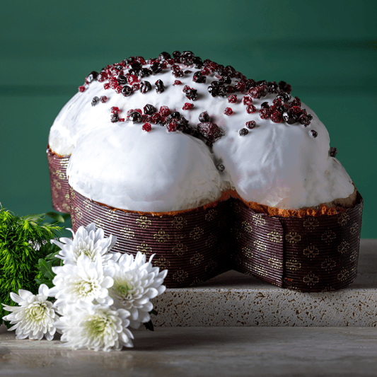 Colomba Artigianale ai Frutti di Bosco con glassa al Cioccolato Bianco 72 ore di lavorazione “Satri” in Cappelliera in cartone rigido rivestito 1kg