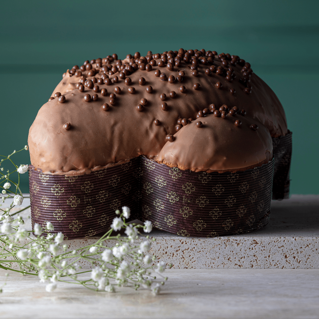 Colomba Artigianale al Caramello salato e gocce di Cioccolato con glassa al caramello 72 ore di lavorazione “Satri” in Cappelliera in cartone rigido rivestito 1kg