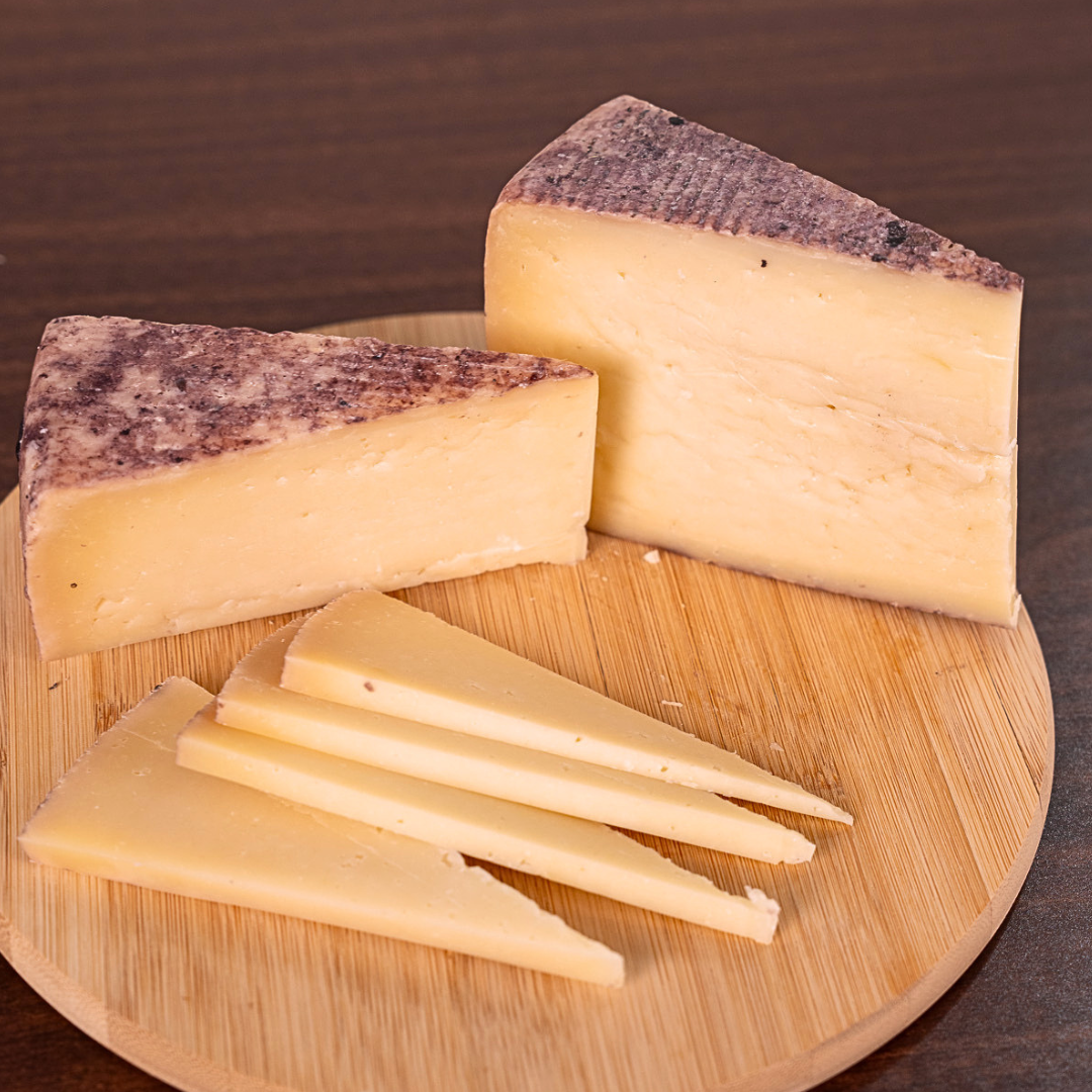 Formaggio di Bufala "Pirano Ubriaco" all'Aglianico 200/250g
