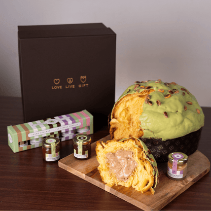 Panettone artigianale al Pistacchio 750g e 5 creme spalmabili