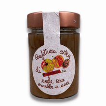 Cargar imagen en el visor de la galería, Confettura di Mela con Cannella e Noci Azienda Agricola Coltiviamo 350g
