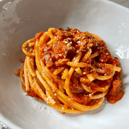 Box Ricetta Bucatini all' Amatriciana - Bucatini di Amatrice, Pecorino Romano DOP, Guanciale di Norcia, Passata di Pomodoro - max 5 porzioni