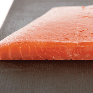 Pre-sliced ​​classic smoked salmon "Upstream" 200 grams