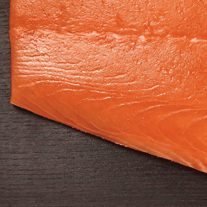 Pre-sliced ​​classic smoked salmon "Upstream" 200 grams