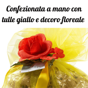 Colomba mit dunkler Schokolade und kandierter Orange „Mafucci“ Handwerkskunst Gelbe Verpackung und Blumendekoration