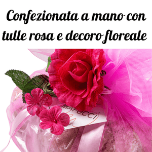 Klassische Colomba „Mafucci“, handverpackt mit rosa Tüll und Blumendekoration, mit handwerklicher Verarbeitung und Mutterhefe