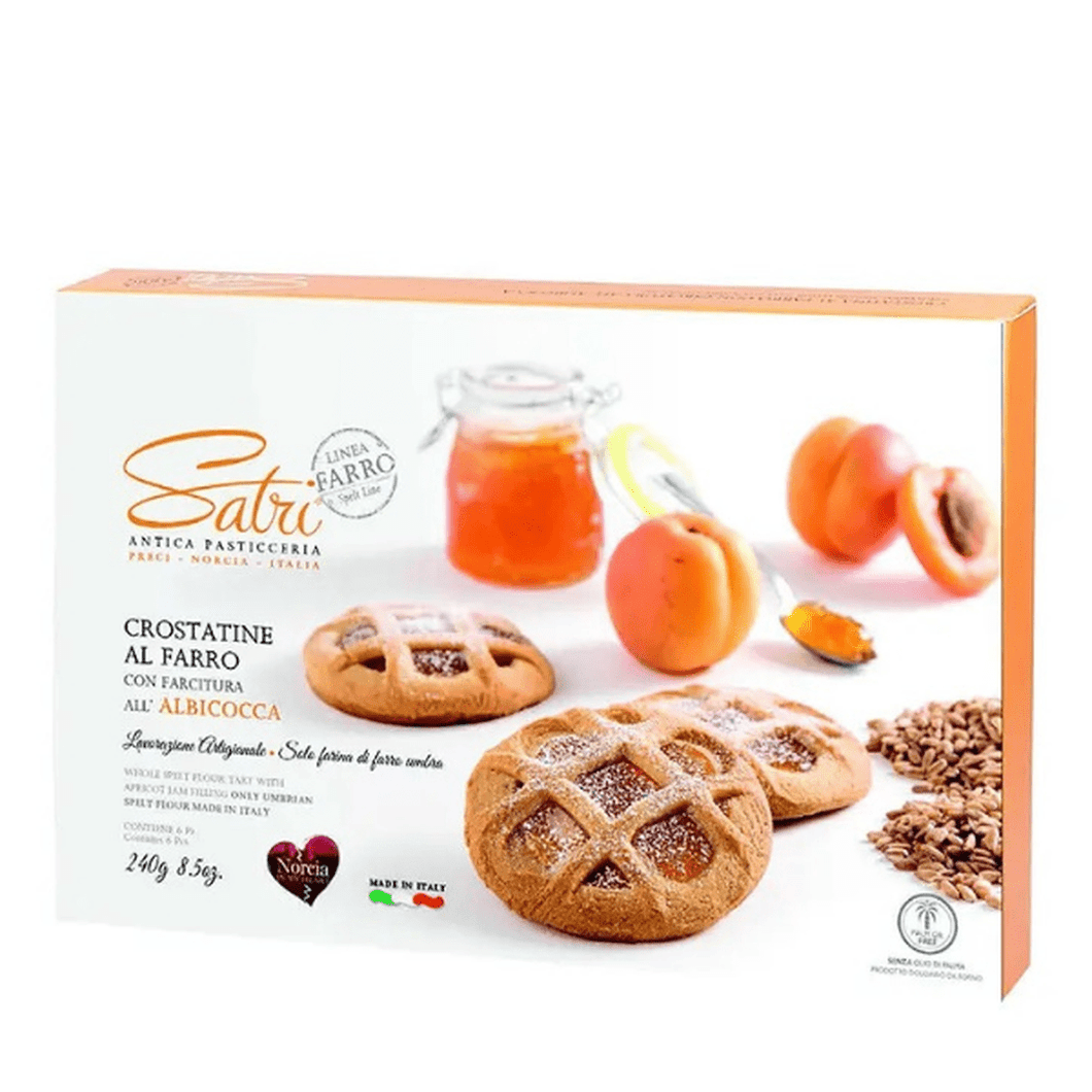 Spelled tarts with apricot filling in gift box